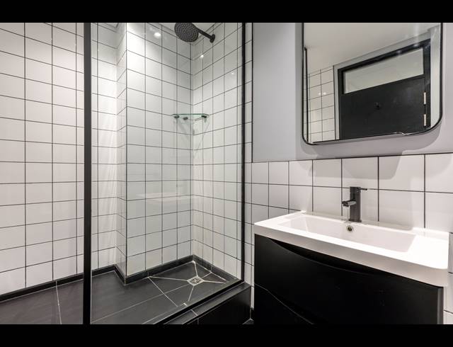 0.5 BEDROOM APARTMENT TO LET IN CAPE TOWN CITY CENTRE